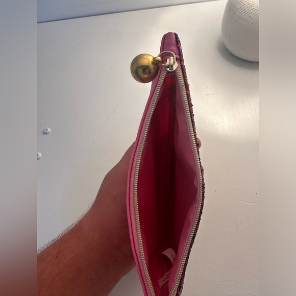 BRAND NEW IPSY GlamBag Makeup Bag Never Been Used - Picture 3 of 3